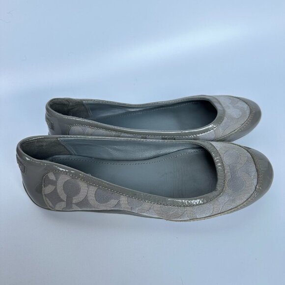 Coach Logo Ballet Flat Size 6 Silver Grey Vintage Y2K 2000s Patent Leather - Picture 8 of 9